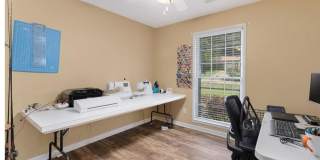 Family House Rental Gallery 10