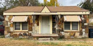 1709 N. Page Ave. Gallery 9