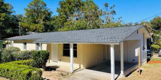 Great home on corner lot Great home on corner lot Gallery 1