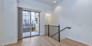 421 West 6th Street Gallery 7