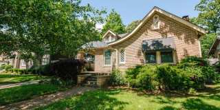 Yellow Bungalow in Hillcrest Gallery 6