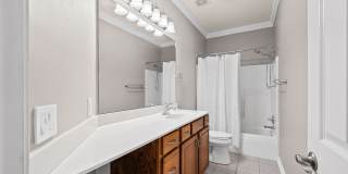 3 Bedroom 2 Bath Pet Friendly Home For Rent with Community Pool Access! Gallery 20