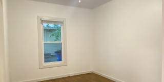 44 South Florence Avenue Gallery 12