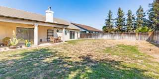 Clovis 3 Bedroom/2 Bath Home Ready for Move In Gallery 1
