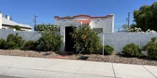 1041 E Grant Rd Gallery 1