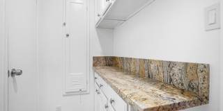 12111 Hammack Street Gallery 15