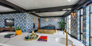 Alexan Florence Gallery 33