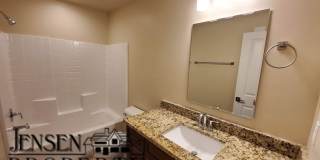 Red Mountain Vista Town Home-$500 Move-in Special Gallery 28