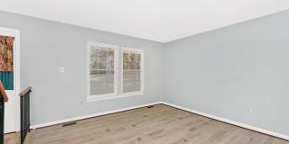 408 WILLOW HILL Gallery 44
