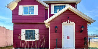 2621 S. Michigan Gallery 1