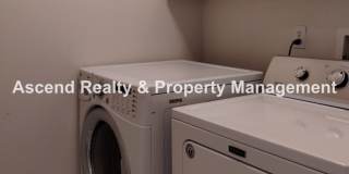 Garden Home 4 Bed & Office Quick Access to Beaverton/Dntn PDX, Rec Center, Washington Square Gallery 10