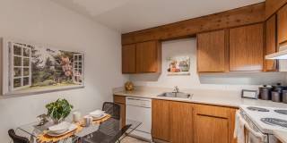 Willow Creek Apartments Gallery 7
