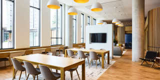 The Astrid Gallery 18