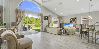 3198 SE Carrick Green Court Gallery 3