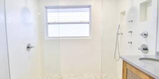 2249 Grove St Gallery 9