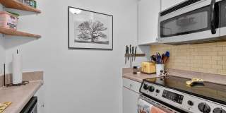 1736 18TH ST NW #T2 Gallery 17