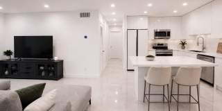6249 Bay Club Drive Gallery 1