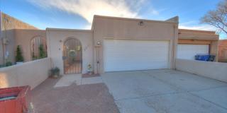 NE Heights Town Home Gallery 1