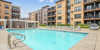 610 West Gallery 101