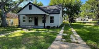 607 E Monterey Street Gallery 32