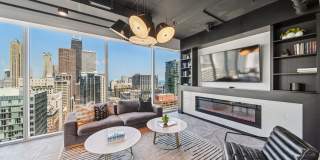 Aston Chicago Gallery 28