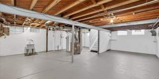 13776 SHADY OAK BLVD Gallery 24