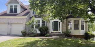 911 LAKE FRONT Drive Gallery 1