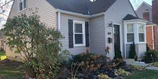 1009 Larkmoor Boulevard Gallery 2