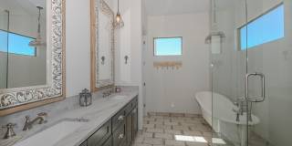 5861 E Cloud Road Gallery 34