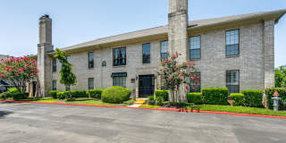 2-BEDROOM, 2-BATHROOM CONDOMINIUM AT FARMINGTON COMMONS Gallery 1