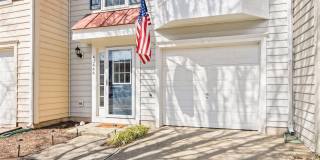 43444 NOTTINGHAM Square Gallery 1