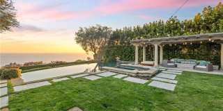 16 Shore Walk Gallery 70