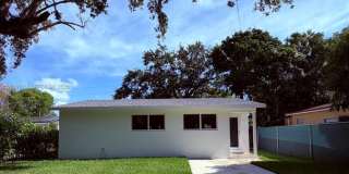 6091 SW 64th Ter Gallery 1