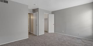 Maverick on Gilmer Gallery 44