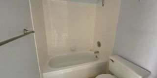 2 Bedroom, 2 Full Bath in Carmel Valley Gallery 9