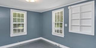 Charming 2 Bedroom Home, close to USC & located on a Large Lot! Gallery 23
