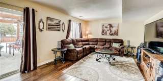 Huge room in a large shared home, private bathroom, great neighborhood, friendly roommates! Gallery 62