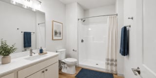 Allen Bay Apartments Gallery 2
