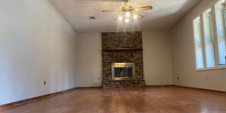 14106 Ridgewood Drive Gallery 4