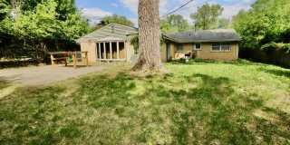 Beautiful 4 Bedroom Home Near Bill Snyder Stadium! Gallery 11