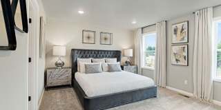 End Unit Luxury Townhome for Lease at the Courtyards at Hidden Crest - 6931 NE 132nd Way Gallery 19