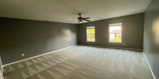 Stunning 4BR House in Charlotte Gallery 12