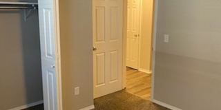 River Walk Apartments Gallery 96