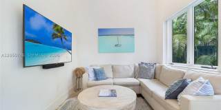 2449 S Bayshore Dr Gallery 4
