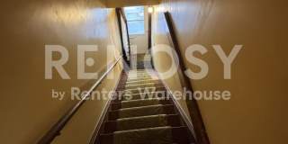 Available now is 2 Bedroom 1 Bath unit in Minneapolis Gallery 15