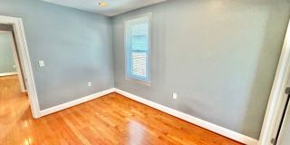 Beautiful Benning 3 Bedroom Renovated Bungalow Home with Yard, Parking, W/D. Gallery 24