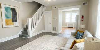 ⭐⭐⭐ UPDATED 3 BEDROOMS AND 1.5 BATHS HOME LOCATED IN WEST OAK LANE ⭐⭐⭐ Gallery 1