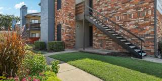 Creekside on the Green Gallery 5