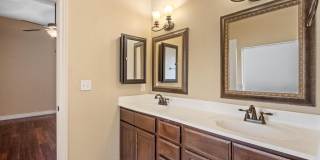 11605 SAINT THOMAS Way Gallery 8