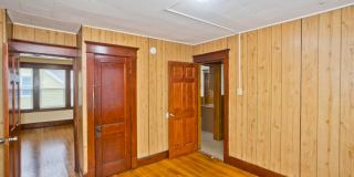 58-60 Ionia St Gallery 25